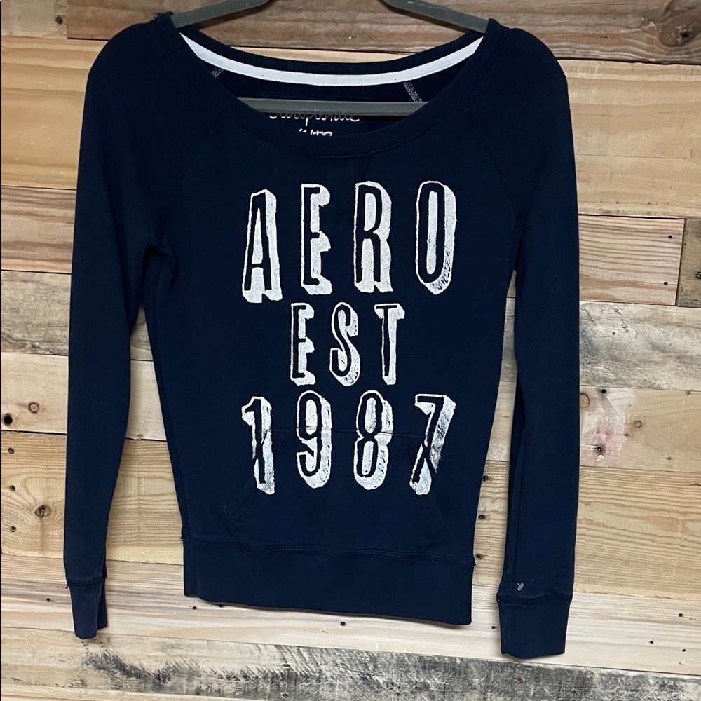 Aeropostale size XS Navy Blue Graphic Scoop Neck Sweatshirt with Front Pocket